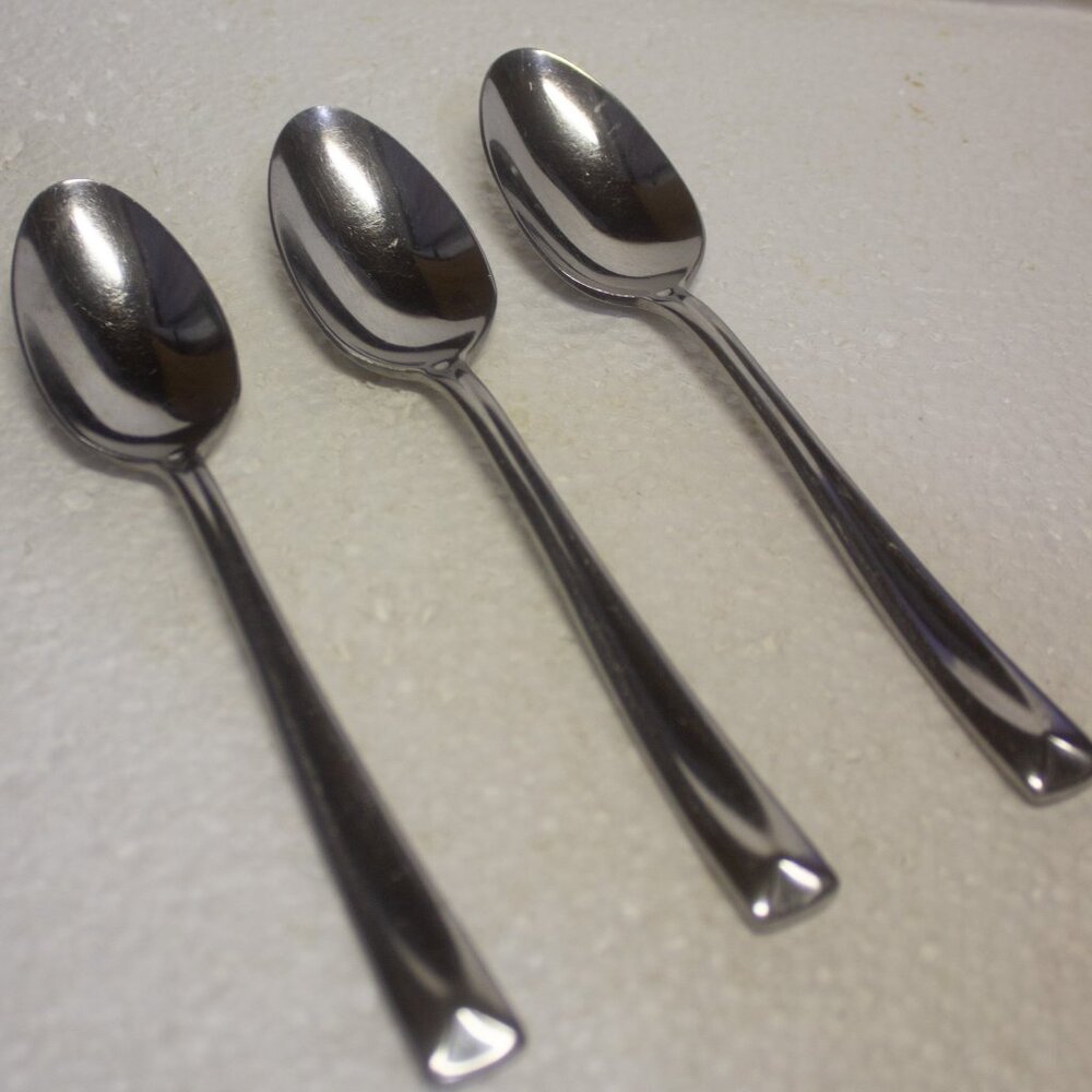 Oneida Lincoln 7 Inch Tablespoons Soup Spoons Preowned